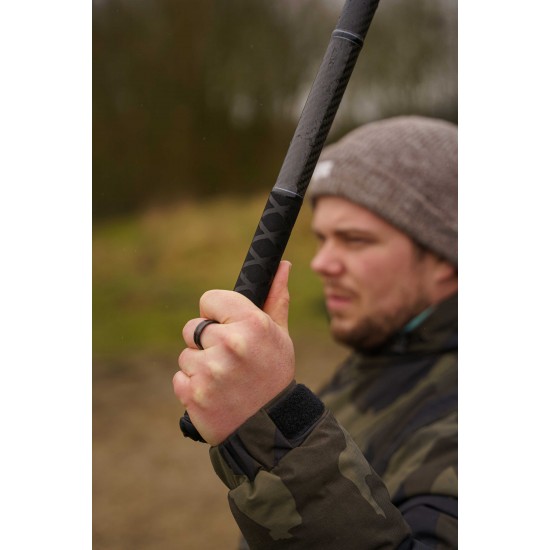 Avid Carp Extremity Throwing Stick