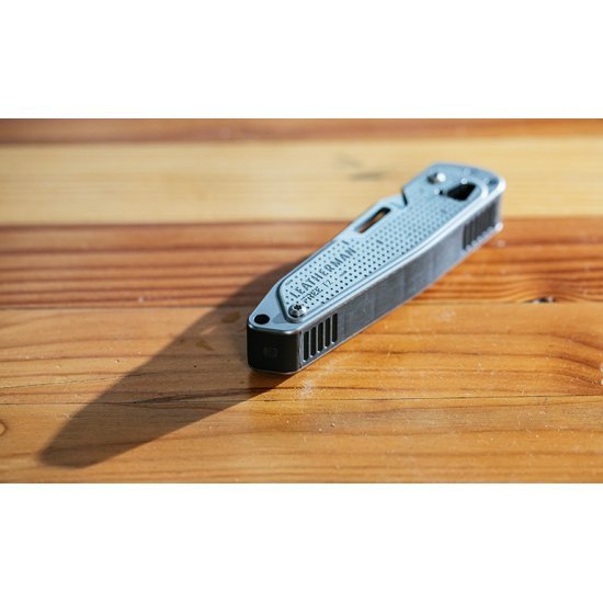 Leatherman Free T2 Multifunctional Pocket Knife